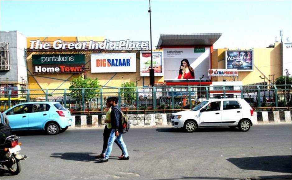 GIP Mall Facade gate 6