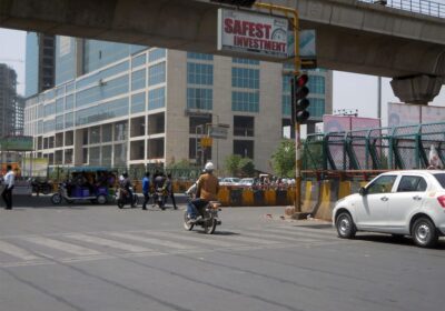 Rajnigandha Crossing, Noida