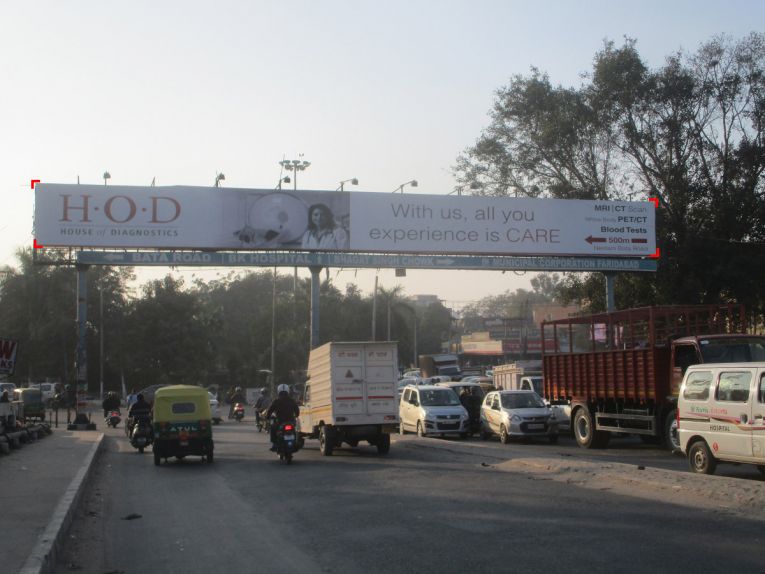 Neelam Flyover , Faridabad