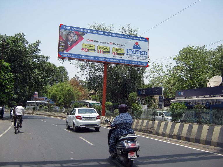 Mall Road, Kanpur